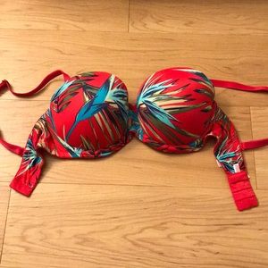 Pink Victoria’s Secret